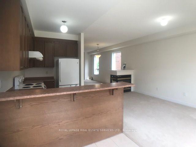 Photo 4 of 11 Calm Waters Crescent, Brampton, Madoc — HOMEH