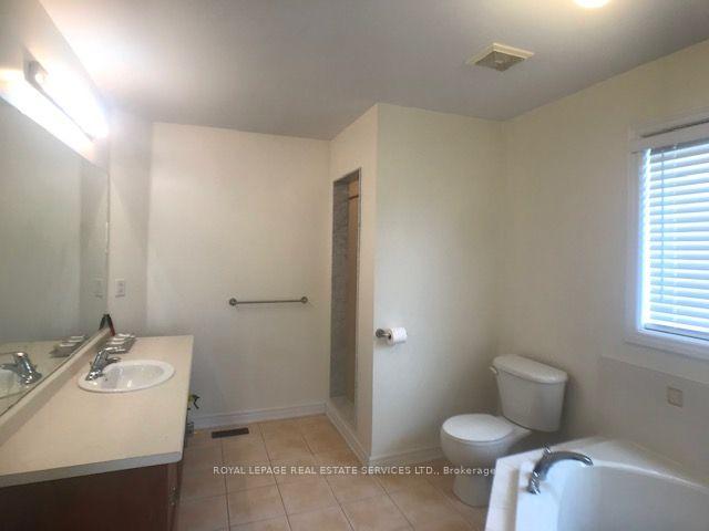 Photo 12 of 11 Calm Waters Crescent, Brampton, Madoc — HOMEH