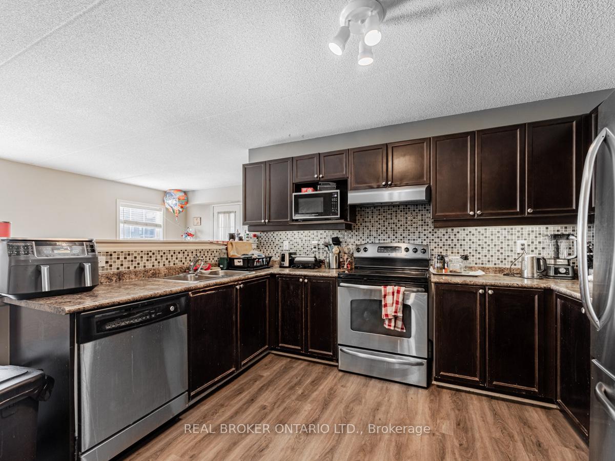 Photo 4 of Unit 314, 1491 Maple Avenue, Milton, Dempsey — HOMEH