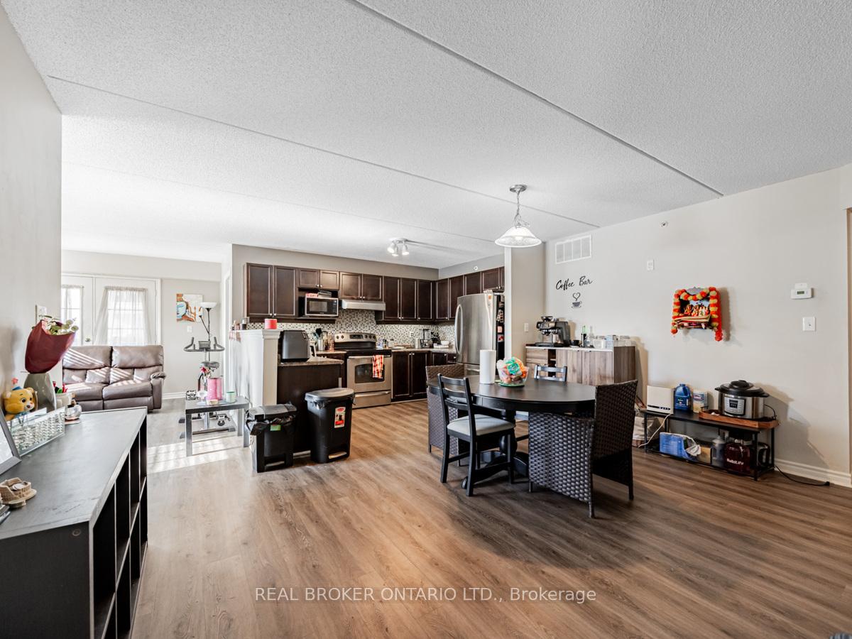 Photo 5 of Unit 314, 1491 Maple Avenue, Milton, Dempsey — HOMEH