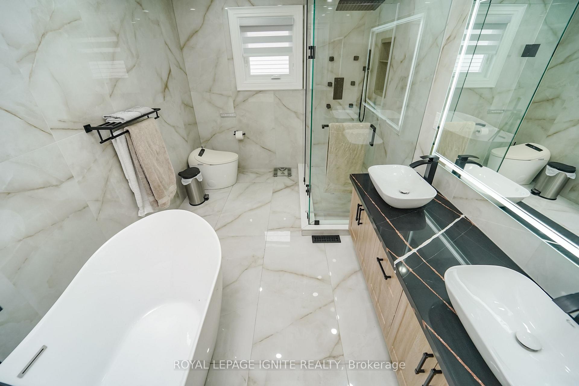 Photo 43 of 1592 Harrowsmith Court N, Pickering, Brock Ridge — HOMEH