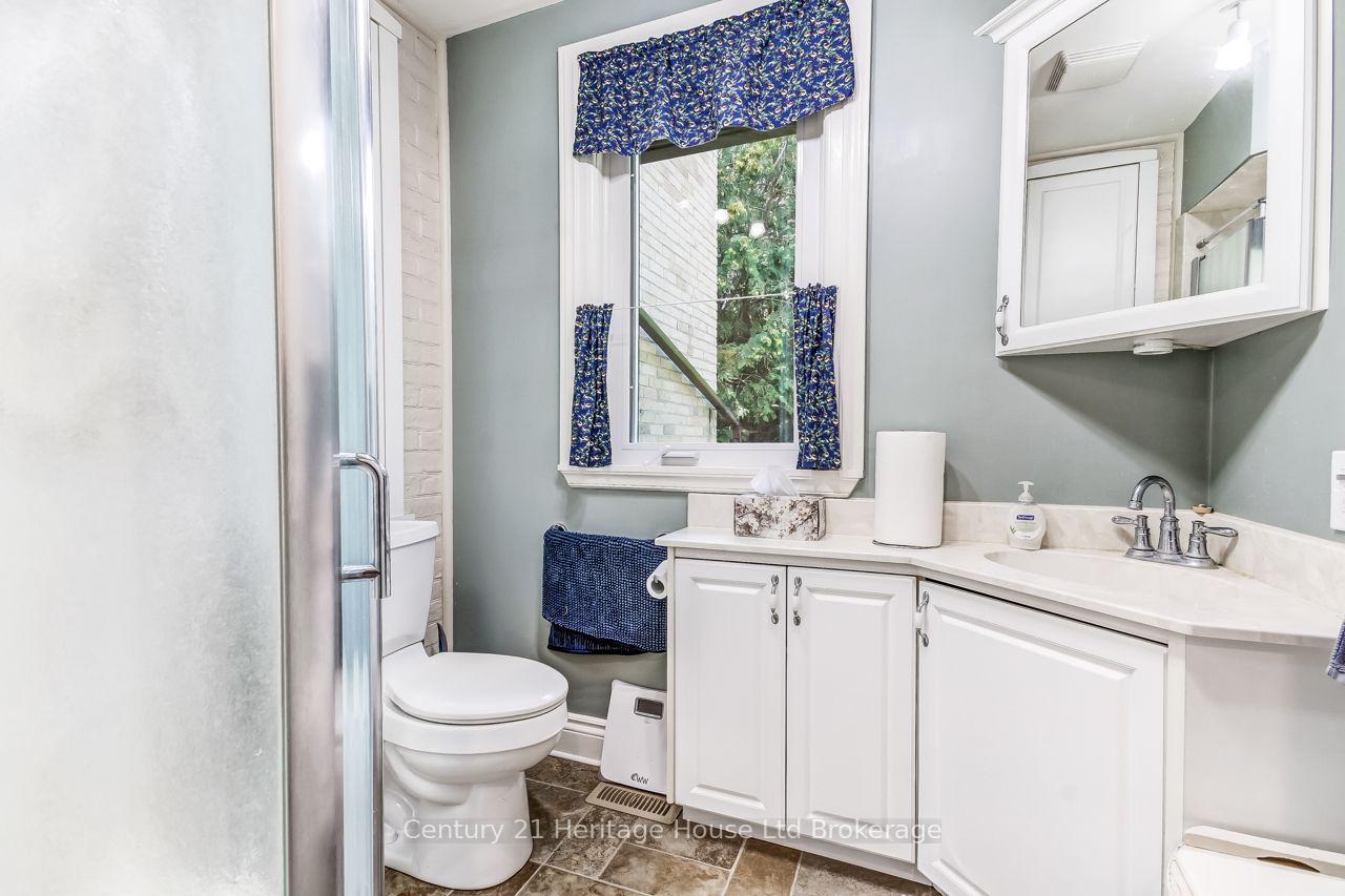 Photo 12 of 166 Dundas Street W, Zorra, Thamesford — HOMEH