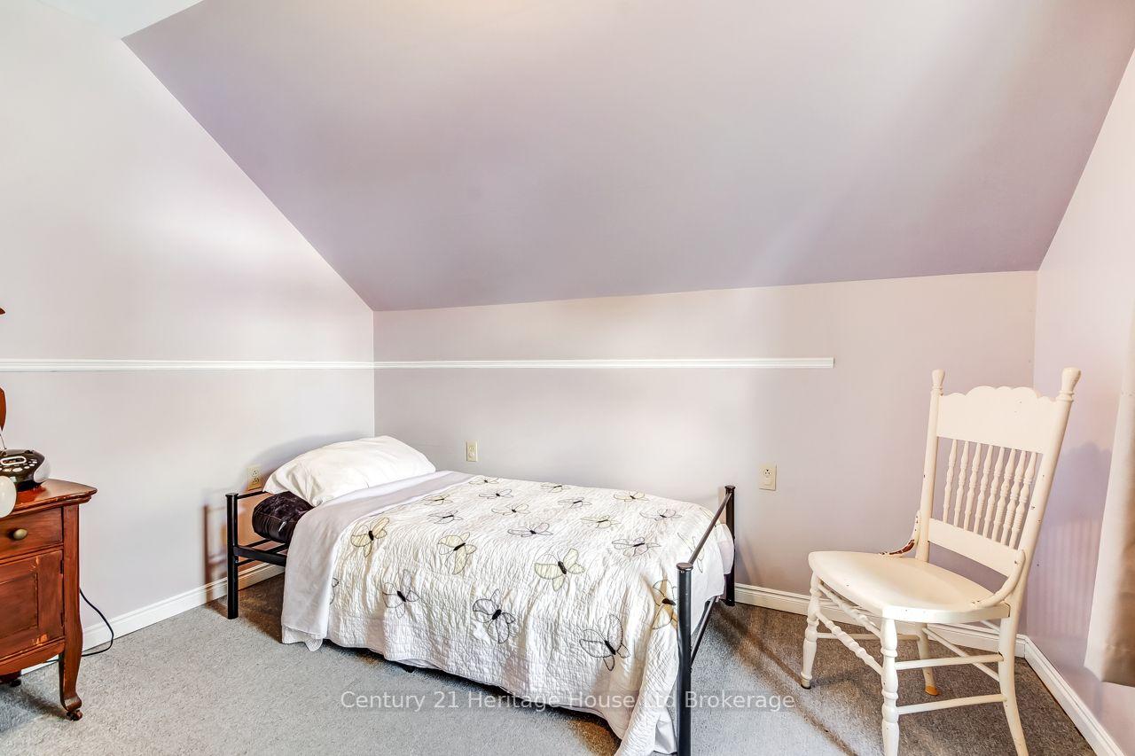 Photo 15 of 166 Dundas Street W, Zorra, Thamesford — HOMEH