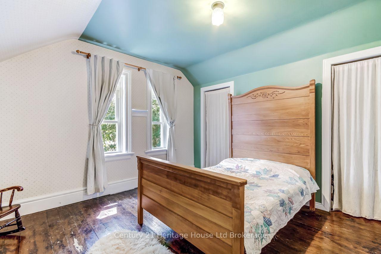 Photo 14 of 166 Dundas Street W, Zorra, Thamesford — HOMEH