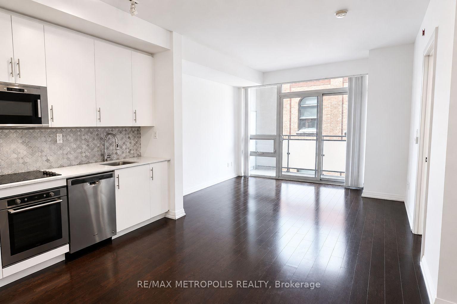 Photo 4 of Unit 520, 460 Adelaide Street E, Toronto, Moss Park — HOMEH