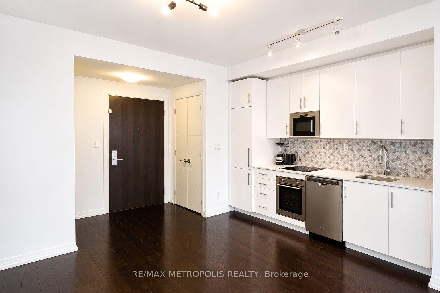 Photo 6 of Unit 520, 460 Adelaide Street E, Toronto, Moss Park — HOMEH