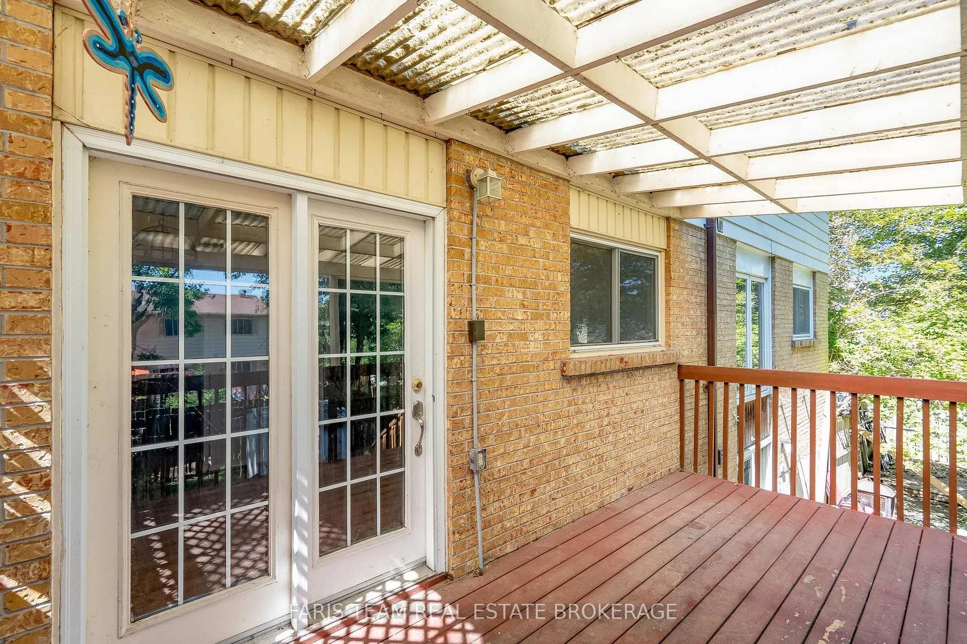 Photo 28 of 58 Chaucer Crescent, Barrie, Letitia Heights — HOMEH