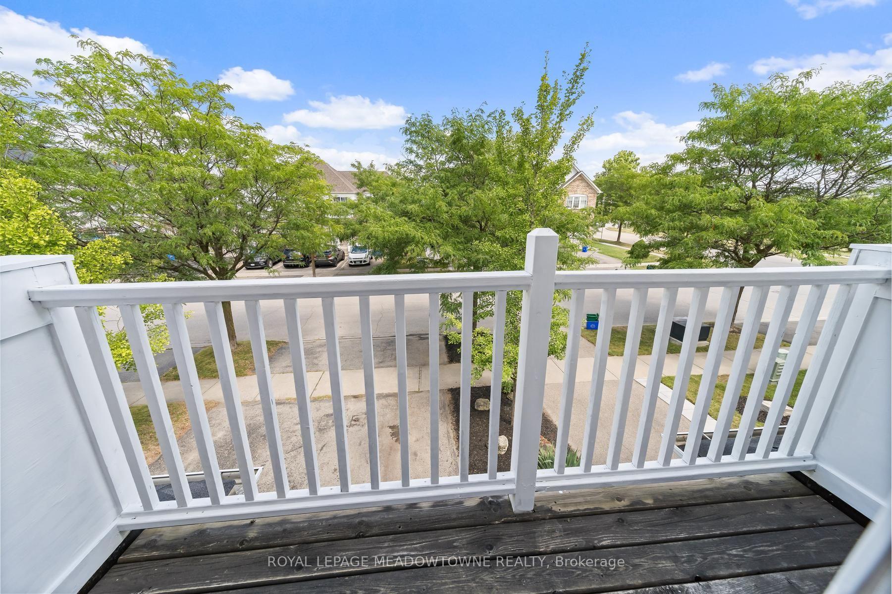 Photo 24 of 136 Dominion Gardens Drive, Halton Hills, Georgetown — HOMEH