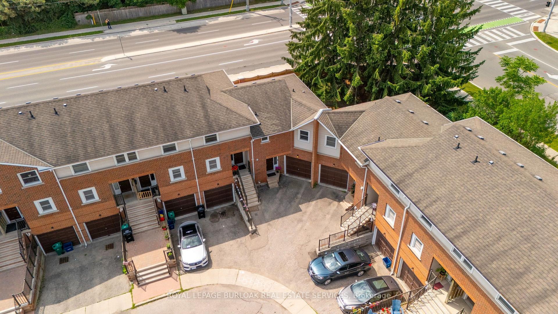 Photo 3 of Unit 12, 465 Beechwood Place, Waterloo, Westvale — HOMEH