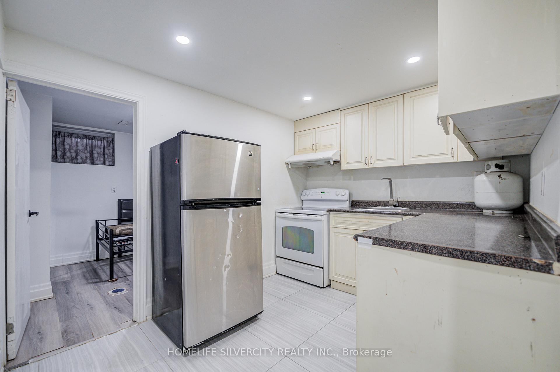 Photo 20 of 160 Purvis Crescent, Scarborough, Malvern — HOMEH