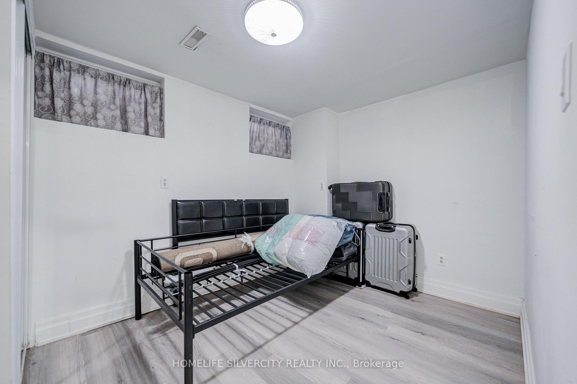 Photo 21 of 160 Purvis Crescent, Scarborough, Malvern — HOMEH