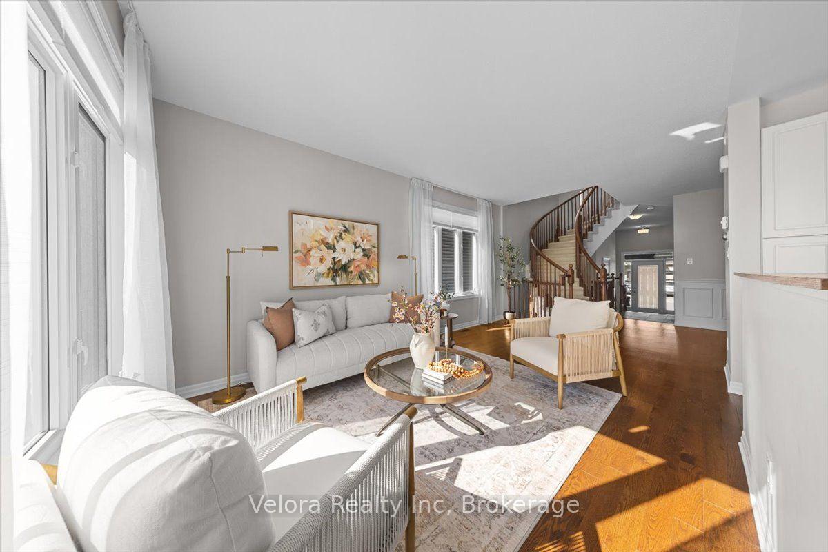 Photo 13 of 125 Overberg Way, Ottawa, Kanata - Emerald Meadows/Trailwest — HOMEH