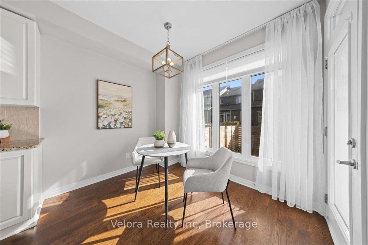 Photo 20 of 125 Overberg Way, Ottawa, Kanata - Emerald Meadows/Trailwest — HOMEH