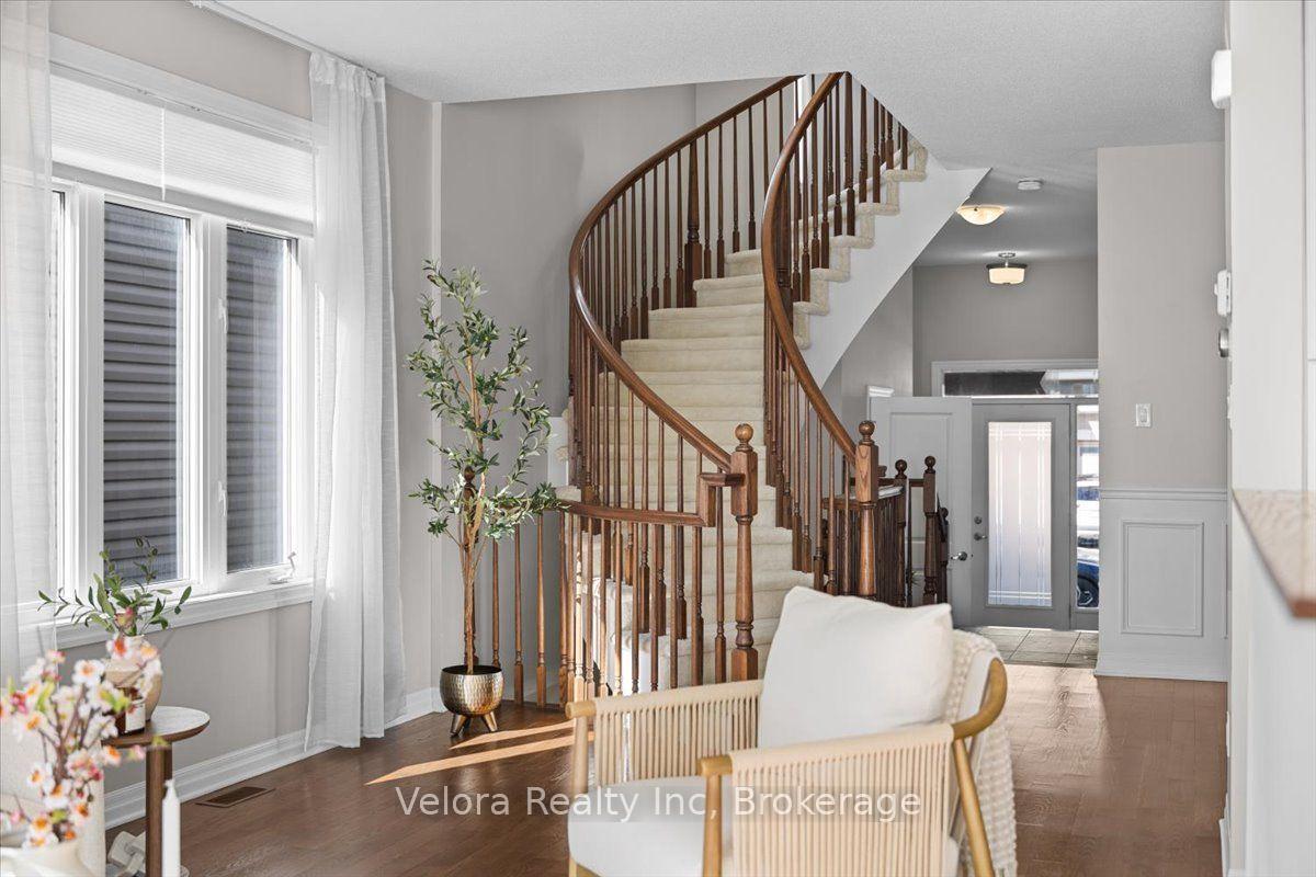 Photo 25 of 125 Overberg Way, Ottawa, Kanata - Emerald Meadows/Trailwest — HOMEH
