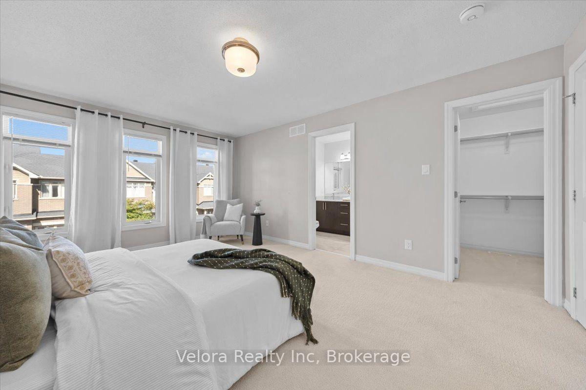 Photo 27 of 125 Overberg Way, Ottawa, Kanata - Emerald Meadows/Trailwest — HOMEH