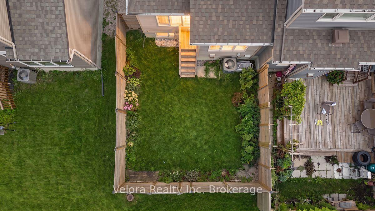 Photo 43 of 125 Overberg Way, Ottawa, Kanata - Emerald Meadows/Trailwest — HOMEH