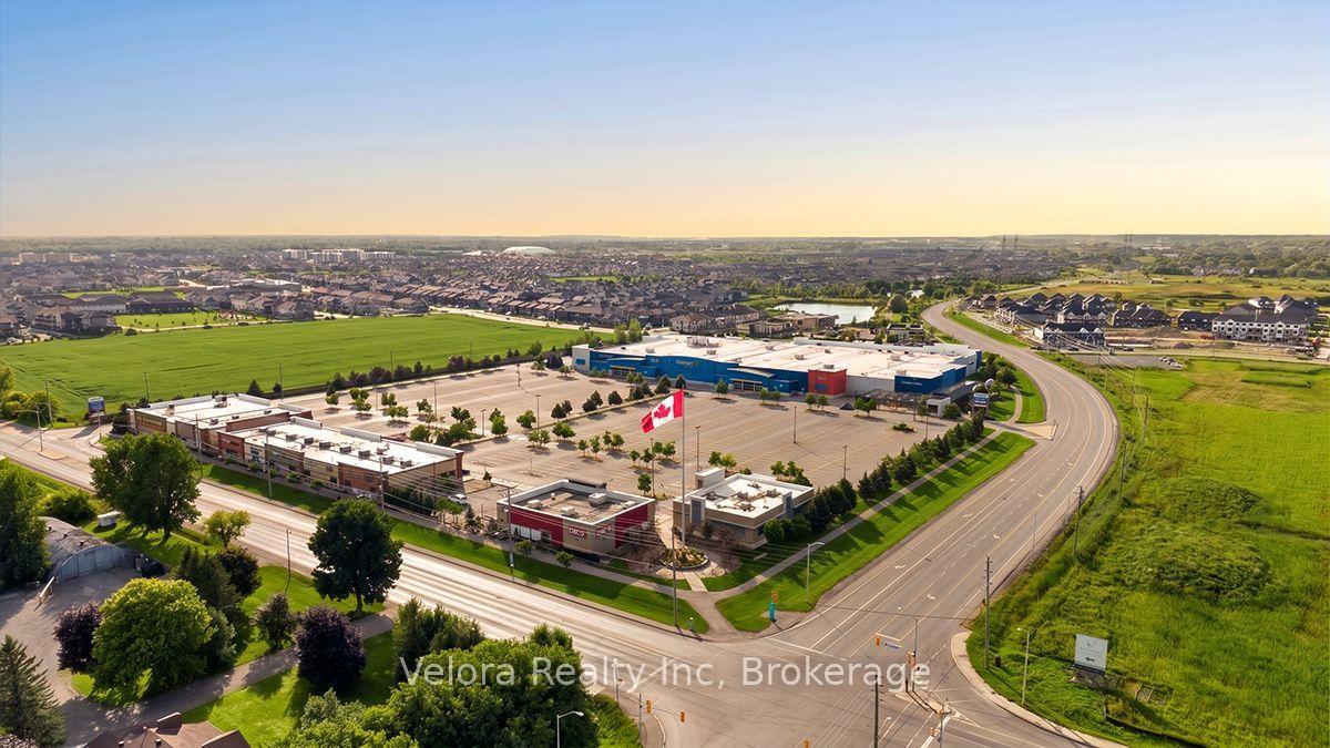 Photo 47 of 125 Overberg Way, Ottawa, Kanata - Emerald Meadows/Trailwest — HOMEH
