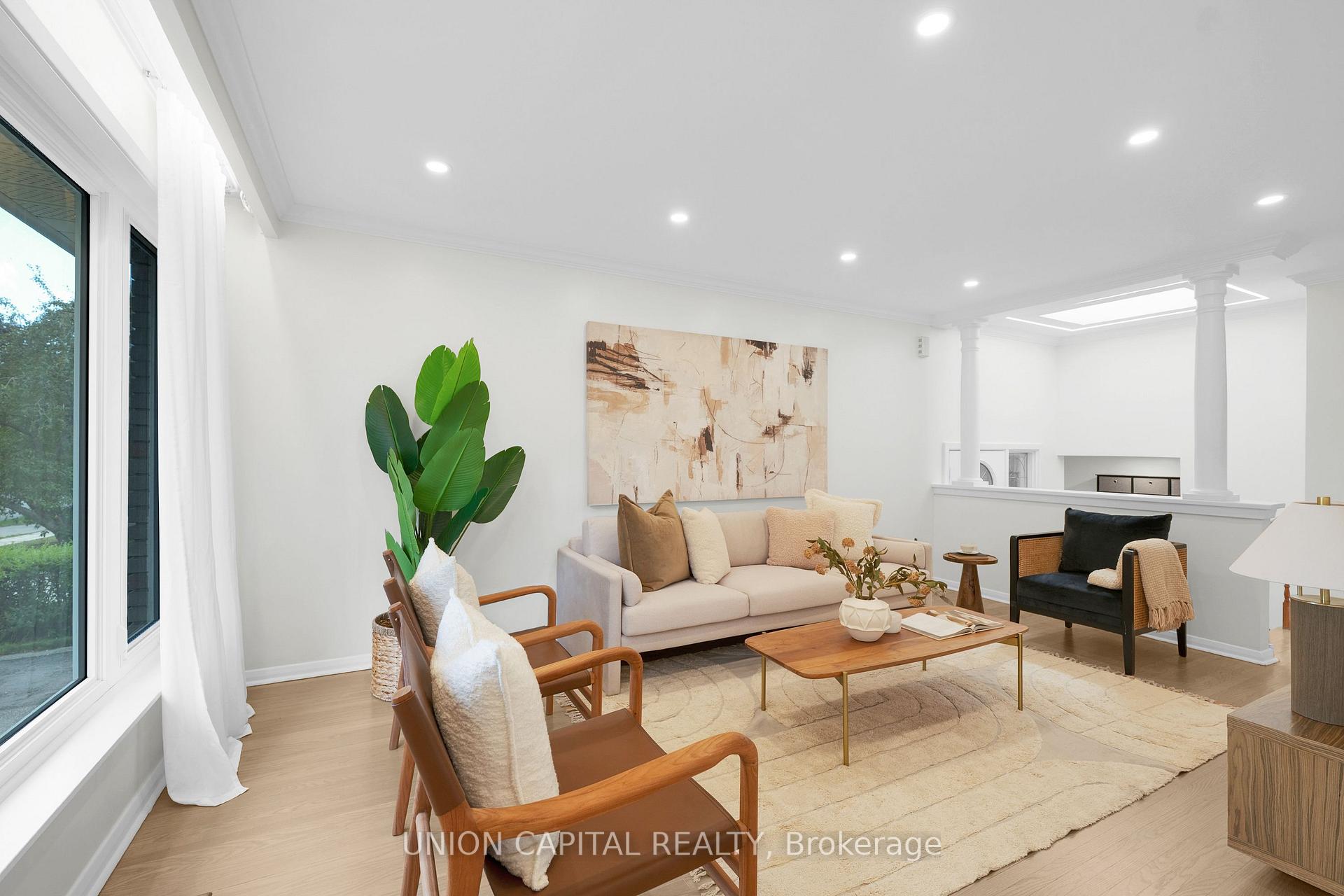 Photo 8 of 8 Baybrook Crescent, Scarborough, Woburn — HOMEH