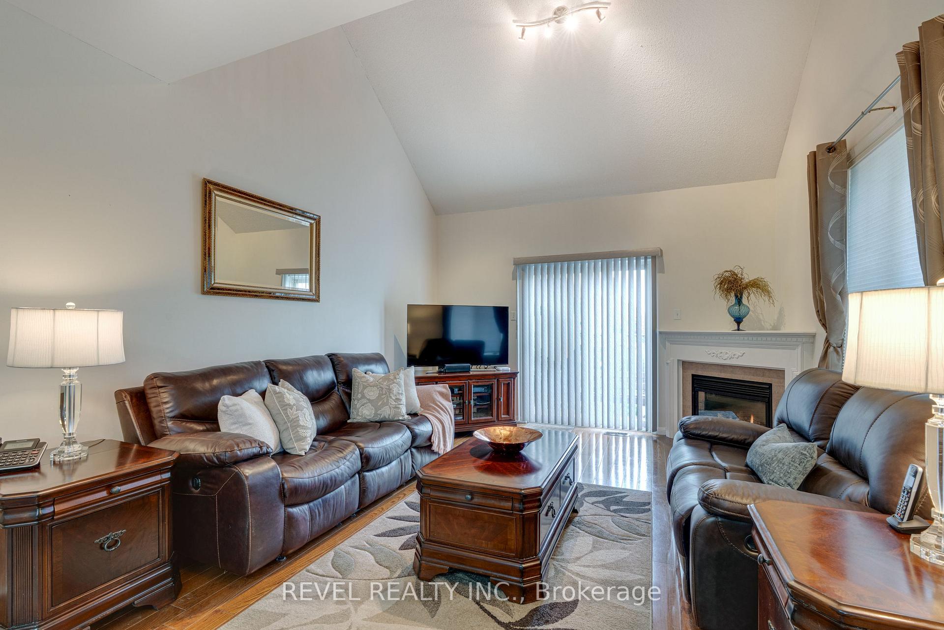 Photo 15 of 71 Livingston Road, Milton, Dempsey — HOMEH