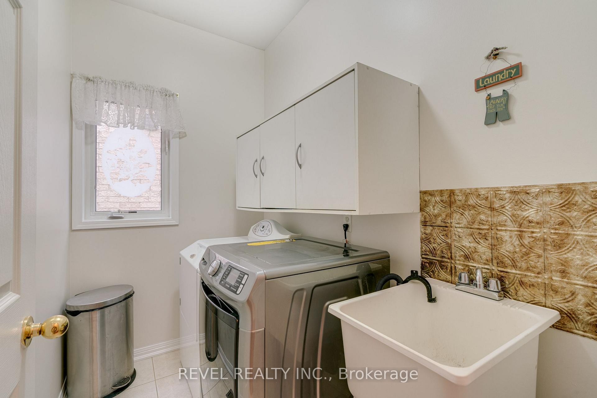Photo 26 of 71 Livingston Road, Milton, Dempsey — HOMEH