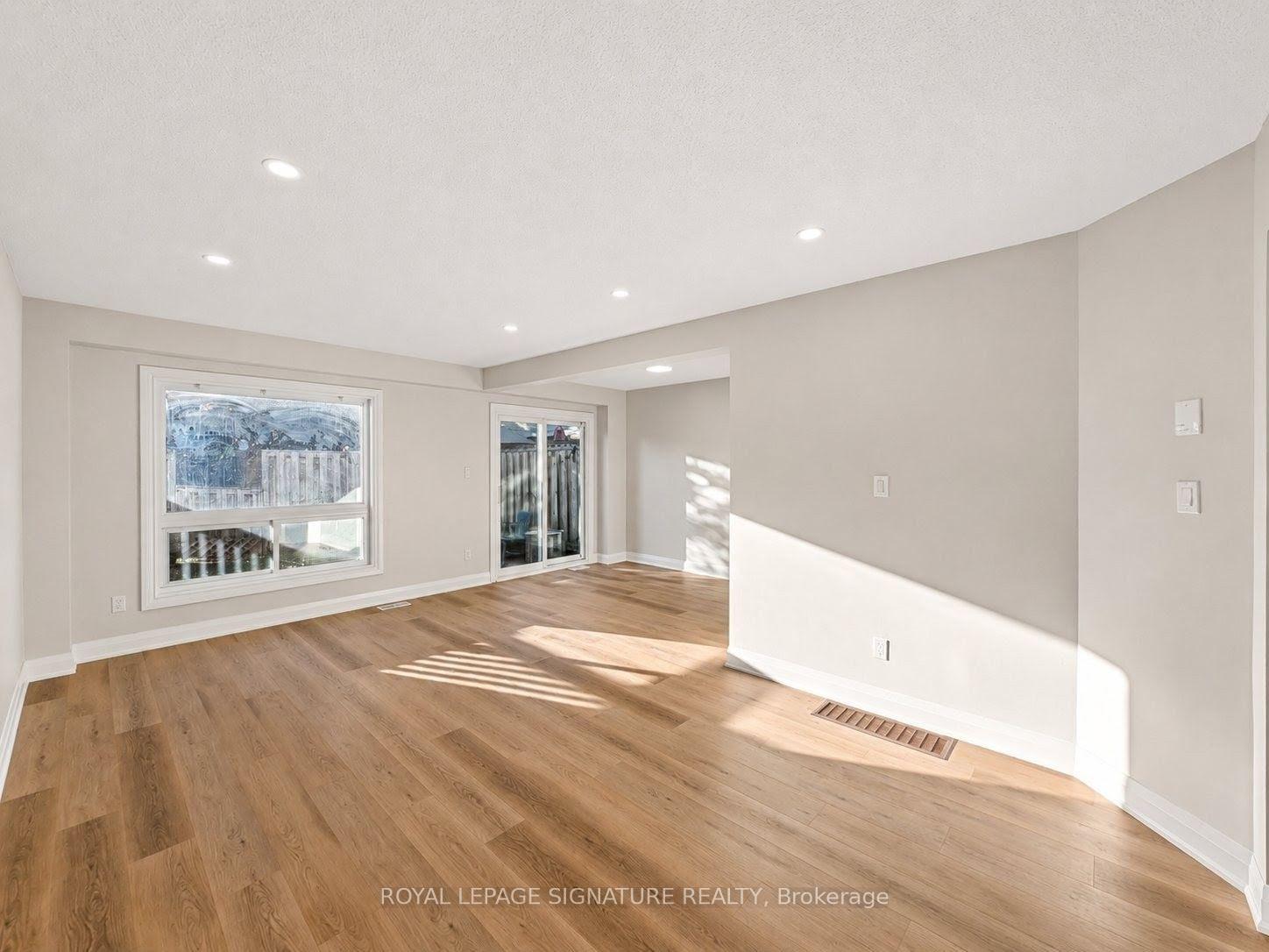 Photo 4 of Unit 23, 100 Century Drive, Orangeville — HOMEH