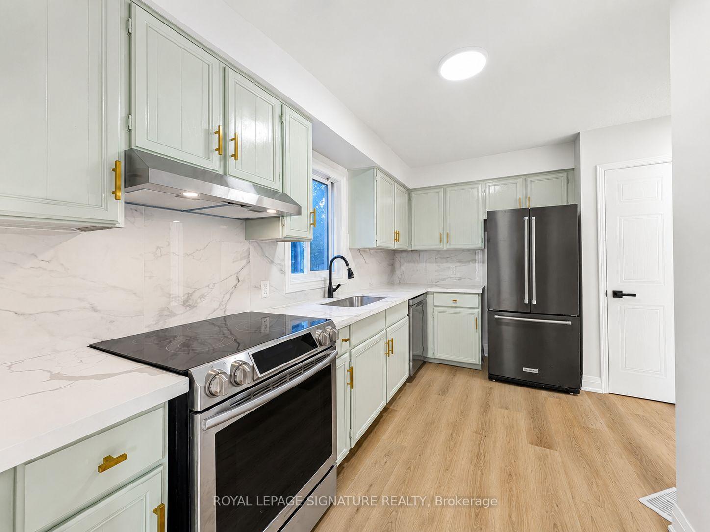 Photo 8 of Unit 23, 100 Century Drive, Orangeville — HOMEH