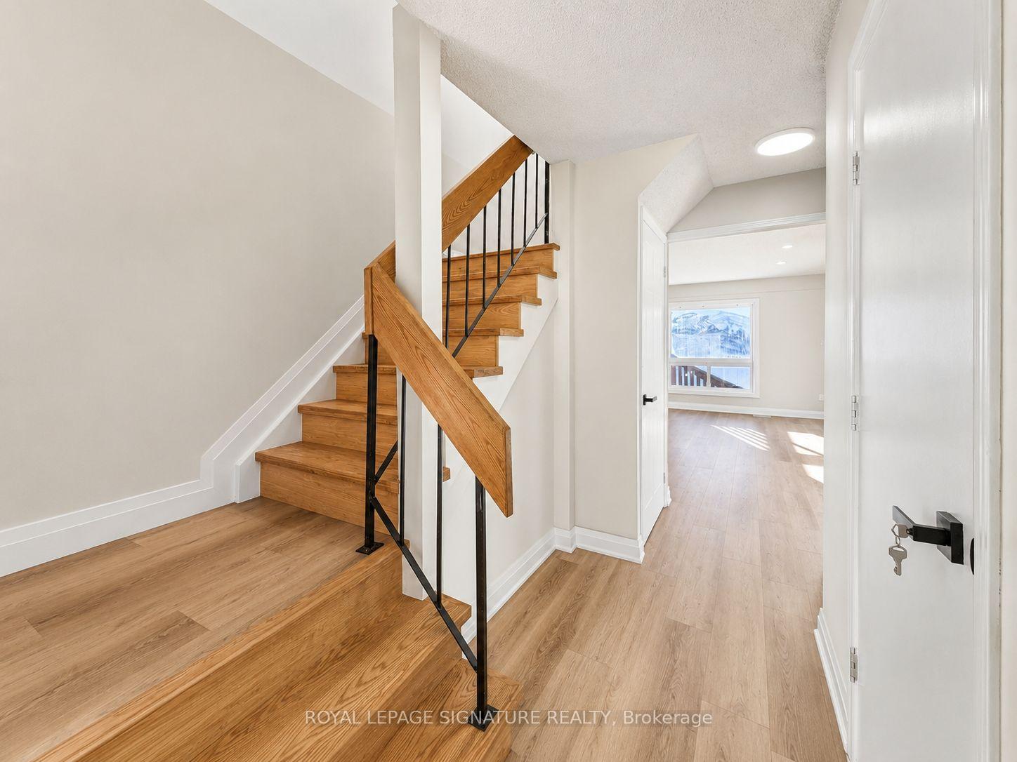 Photo 11 of Unit 23, 100 Century Drive, Orangeville — HOMEH