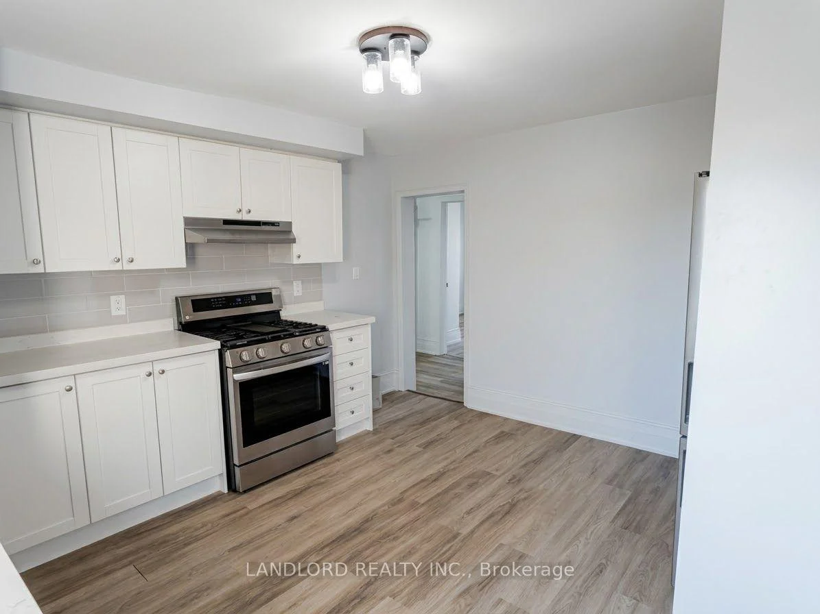 Photo 11 of Unit 2, 45 Clinton Street, Toronto, Palmerston-Little Italy — HOMEH