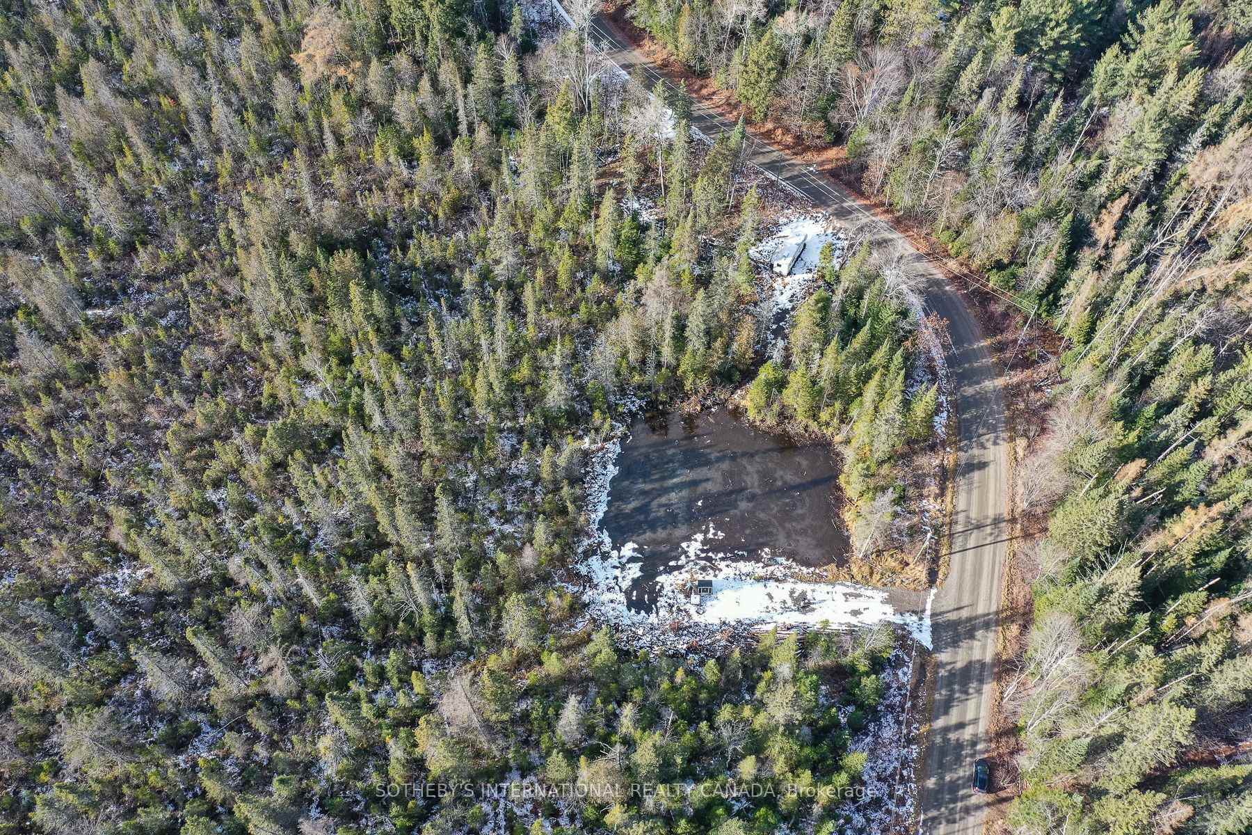 Photo 6 of 1022 Thompson Road, Bracebridge, Oakley — HOMEH