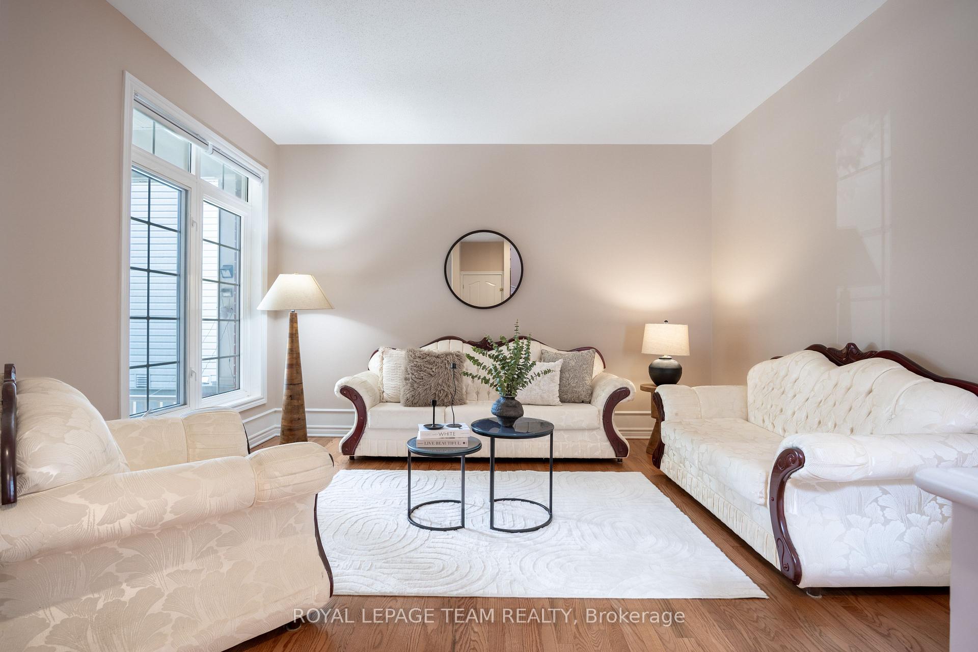 Photo 14 of 19 Dunn Street, Ottawa, Kanata - Beaverbrook — HOMEH