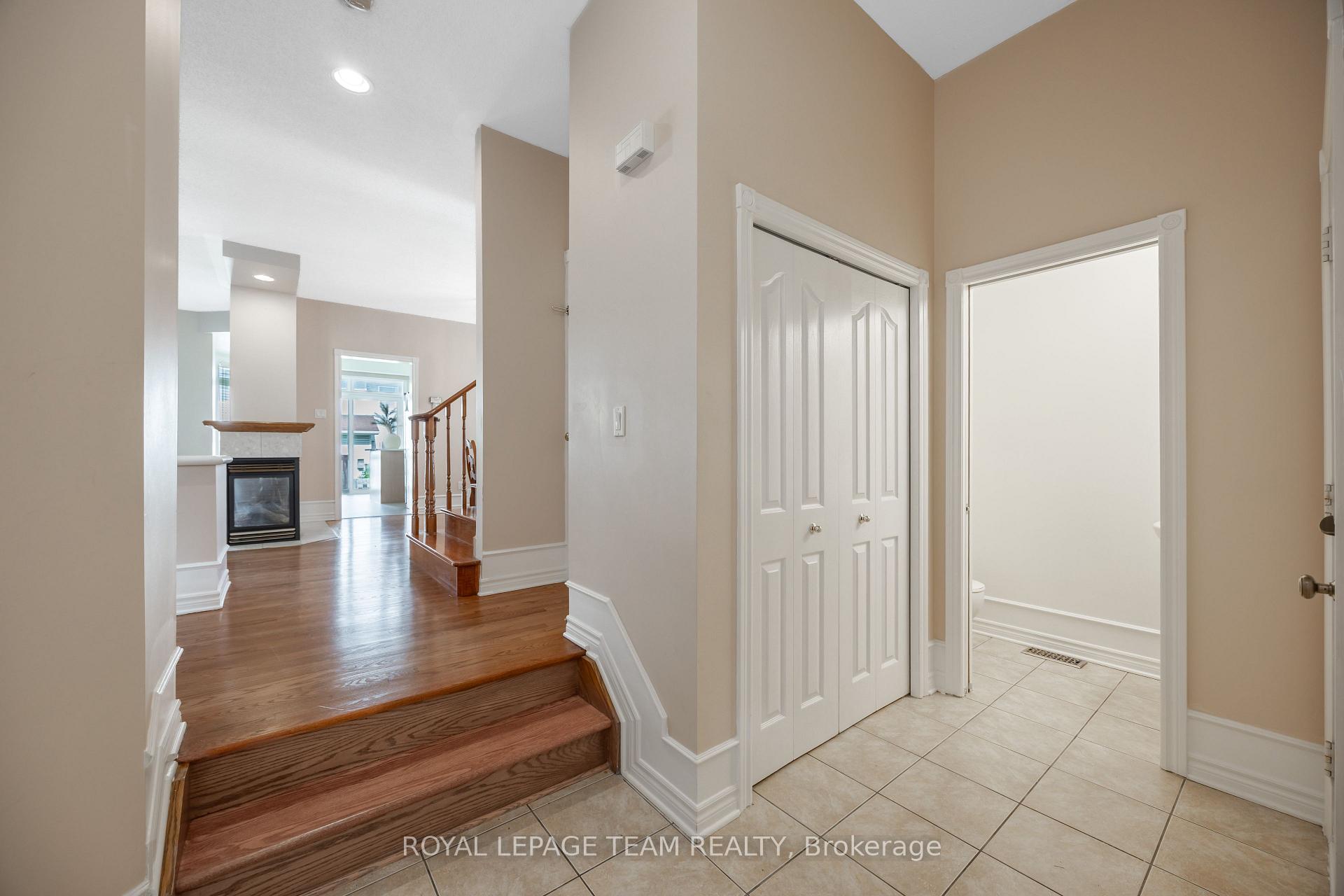 Photo 31 of 19 Dunn Street, Ottawa, Kanata - Beaverbrook — HOMEH