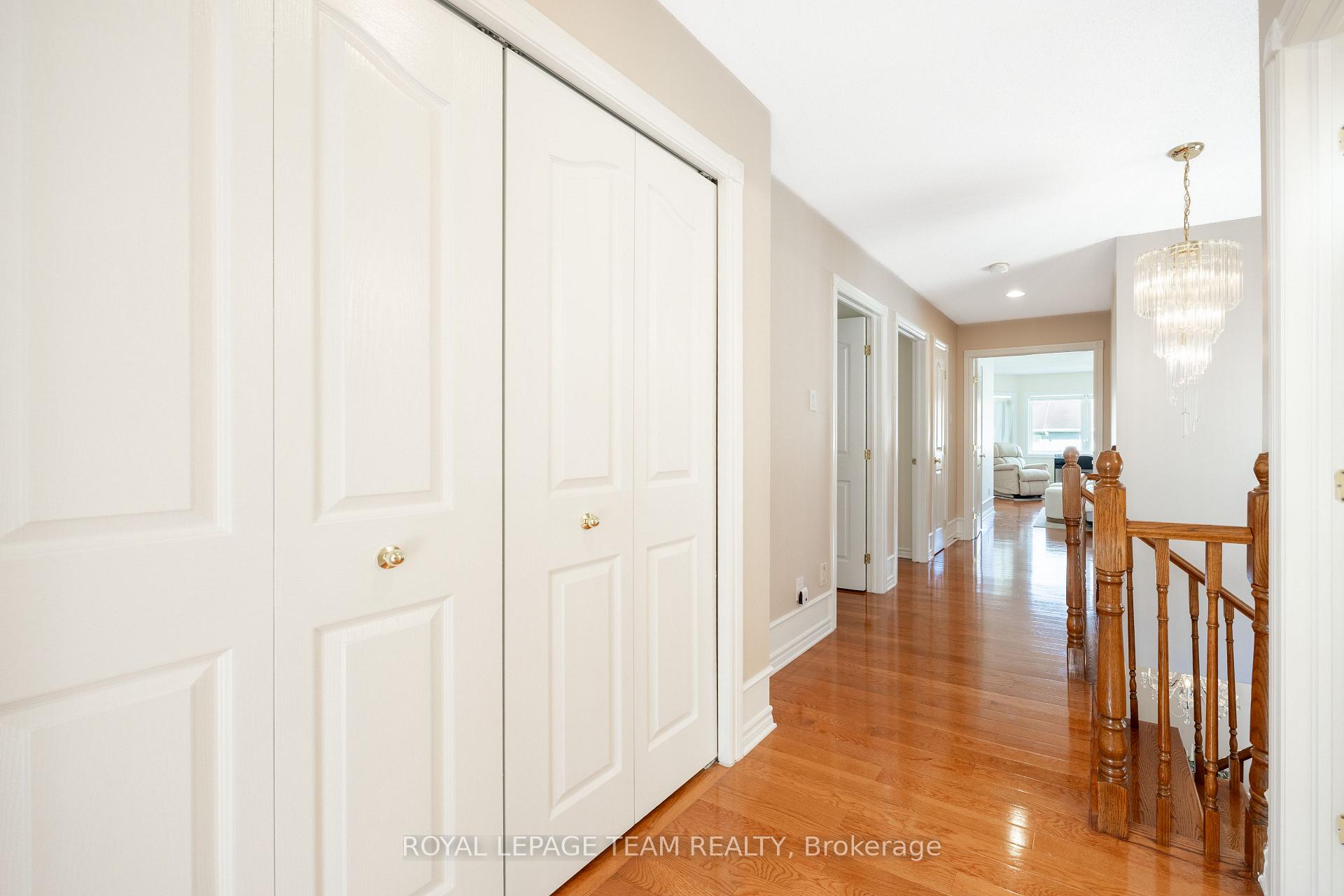 Photo 32 of 19 Dunn Street, Ottawa, Kanata - Beaverbrook — HOMEH