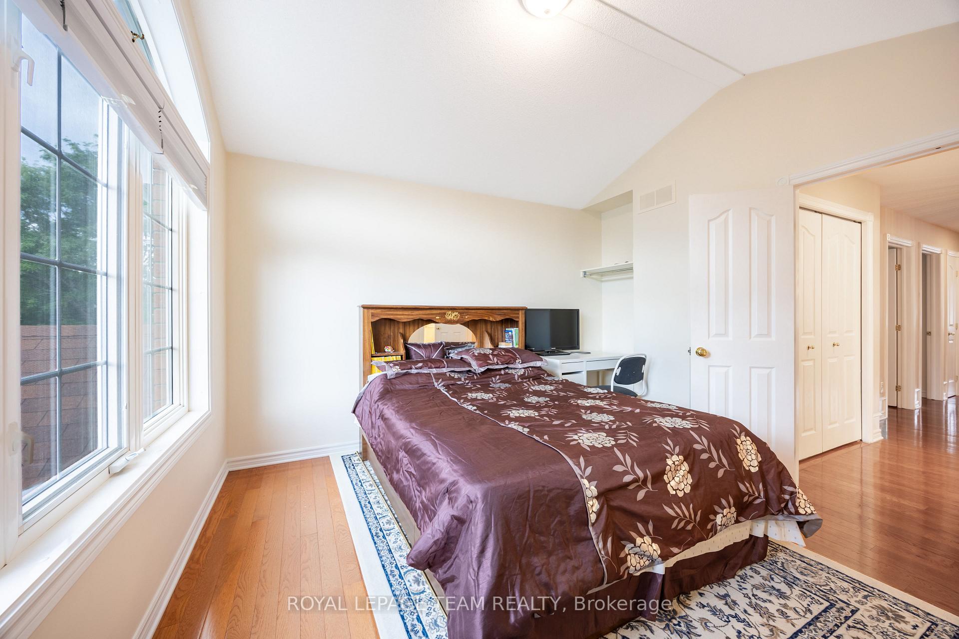 Photo 43 of 19 Dunn Street, Ottawa, Kanata - Beaverbrook — HOMEH