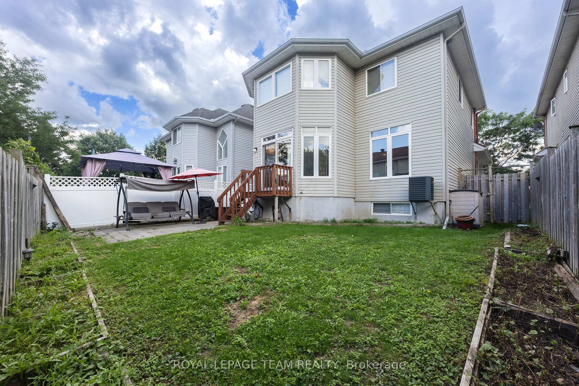 Photo 56 of 19 Dunn Street, Ottawa, Kanata - Beaverbrook — HOMEH