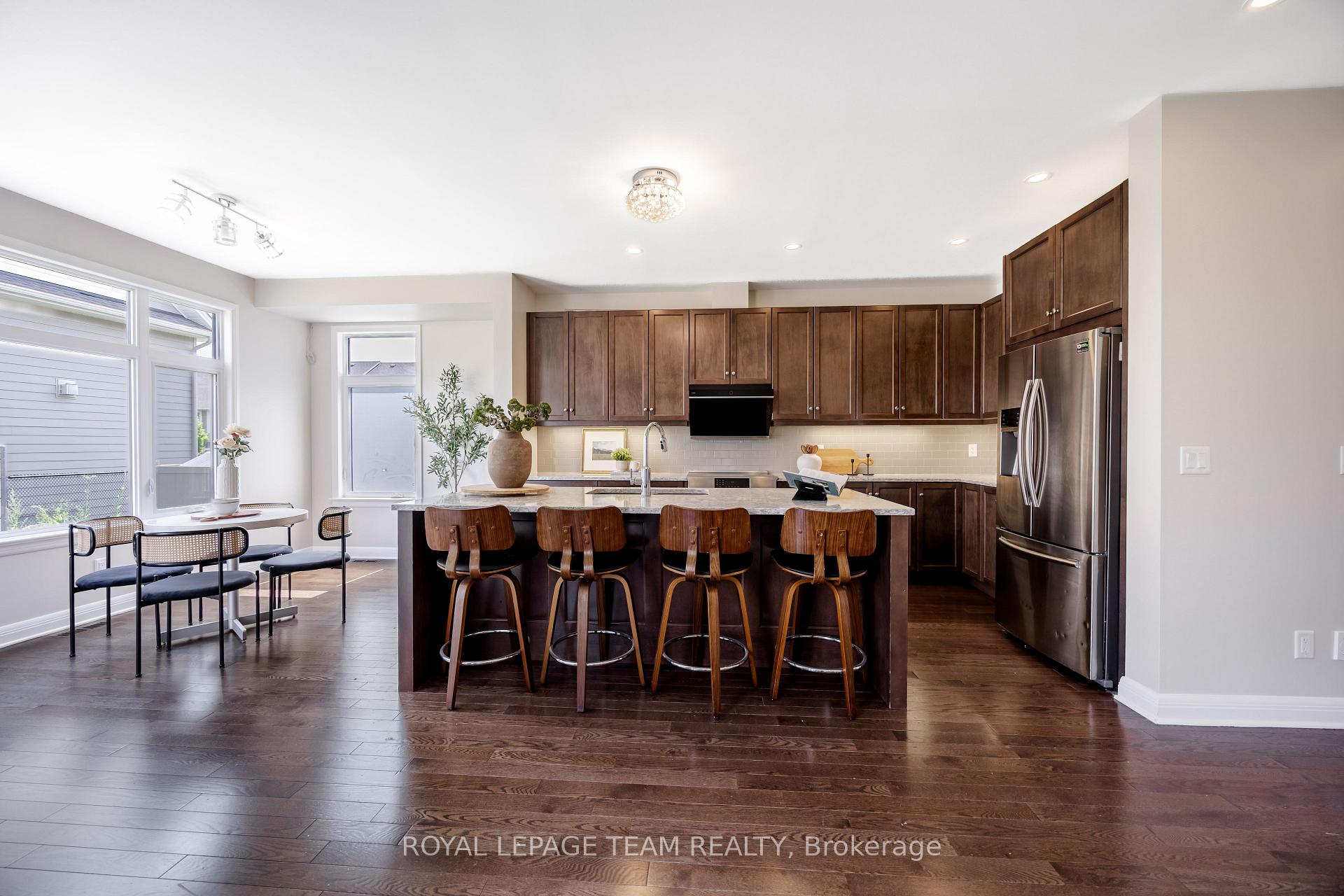 Photo 13 of 131 Escarpment Crescent, Ottawa, Kanata - Kanata Lakes/Heritage Hills — HOMEH