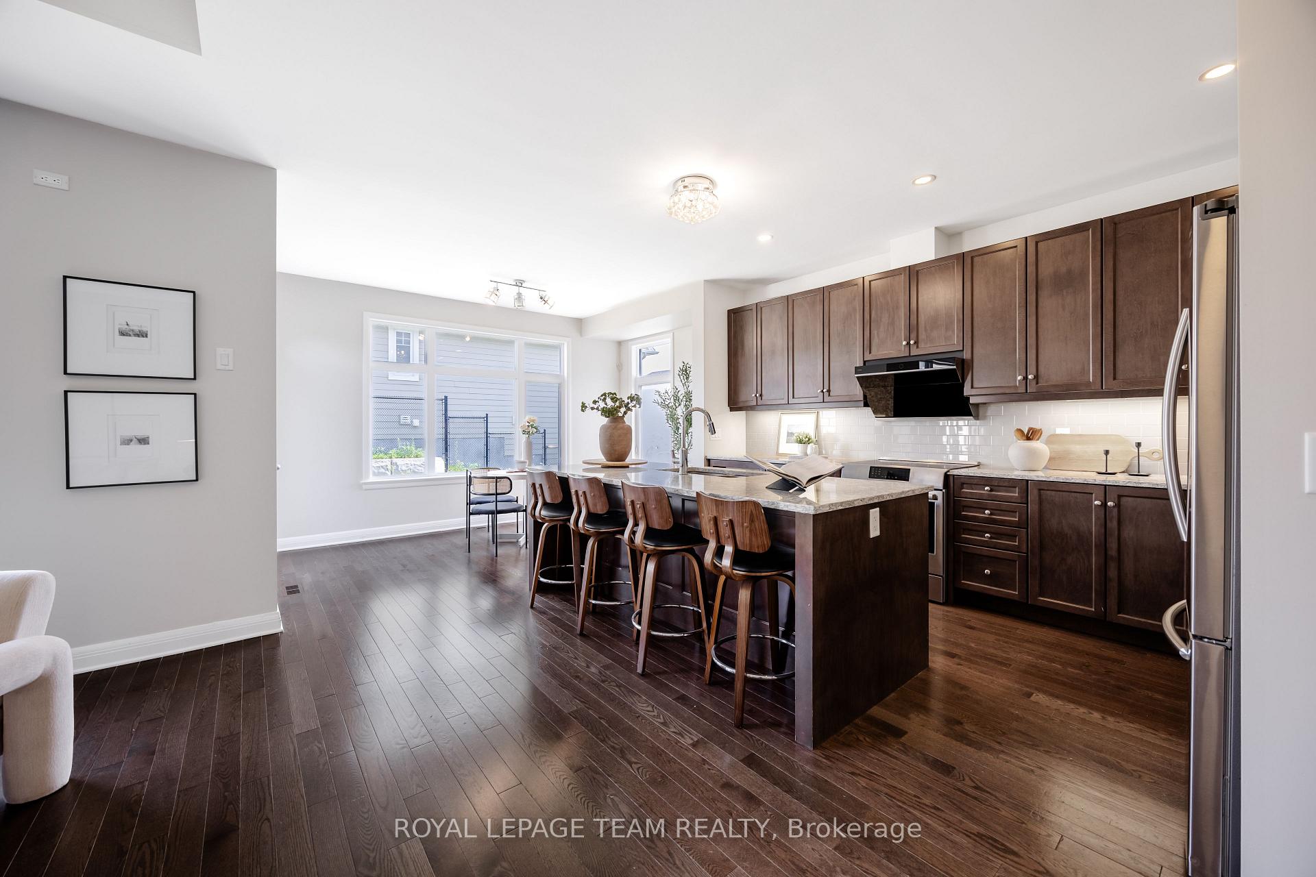 Photo 14 of 131 Escarpment Crescent, Ottawa, Kanata - Kanata Lakes/Heritage Hills — HOMEH
