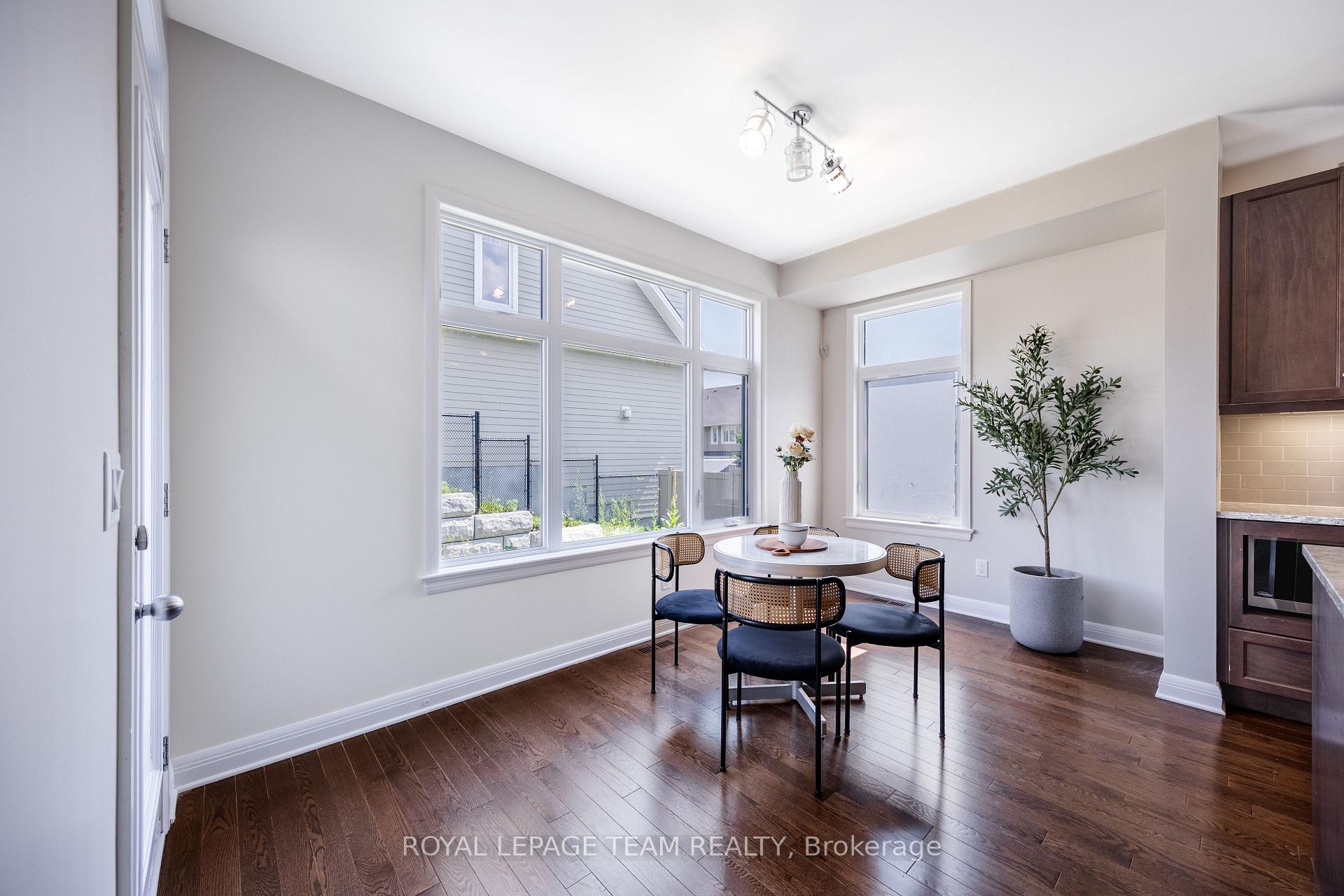 Photo 17 of 131 Escarpment Crescent, Ottawa, Kanata - Kanata Lakes/Heritage Hills — HOMEH