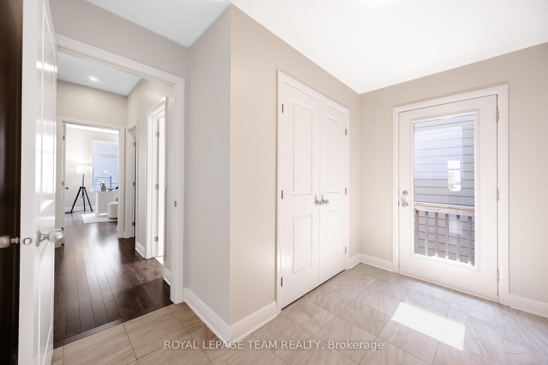 Photo 19 of 131 Escarpment Crescent, Ottawa, Kanata - Kanata Lakes/Heritage Hills — HOMEH