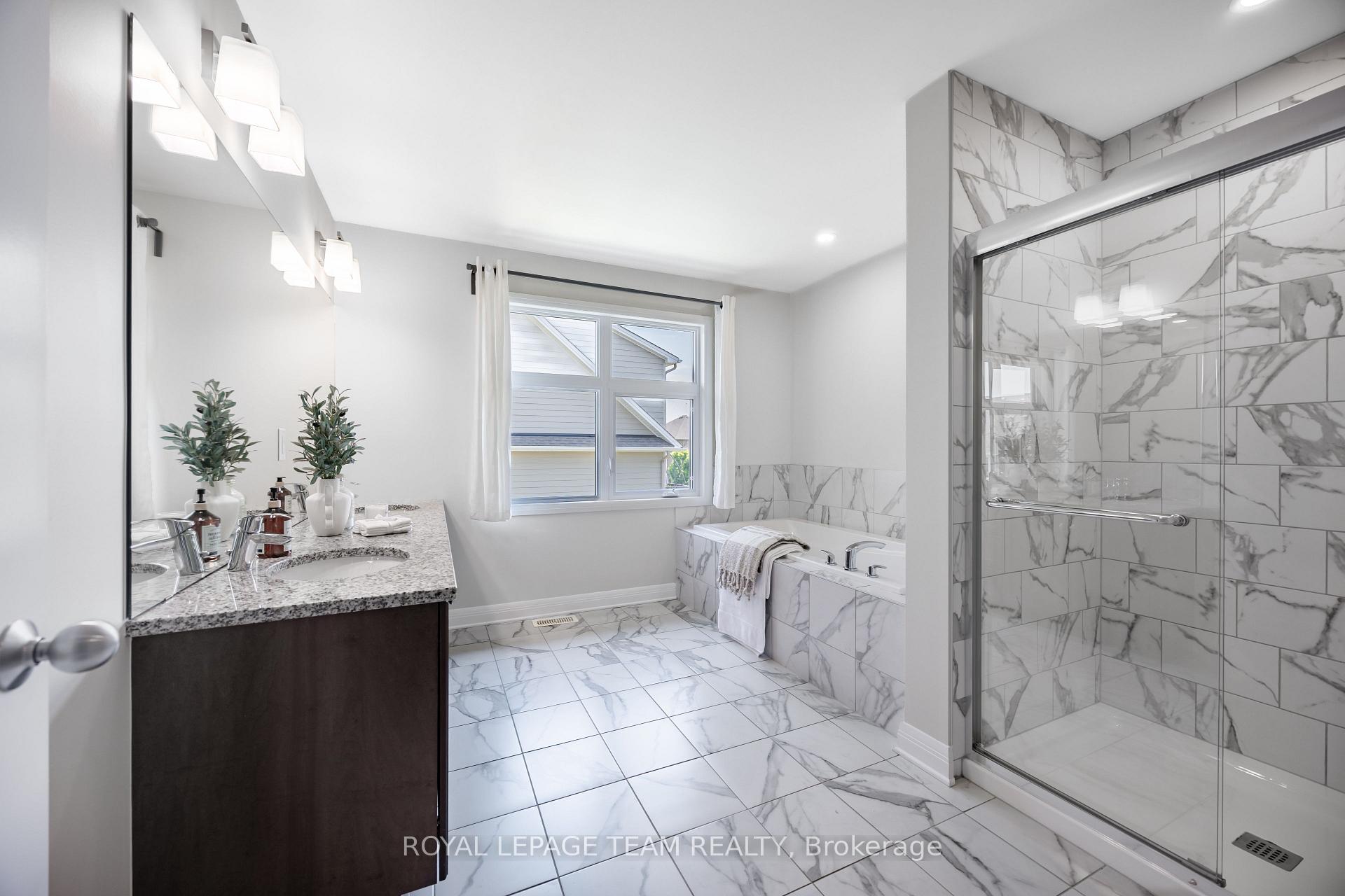 Photo 26 of 131 Escarpment Crescent, Ottawa, Kanata - Kanata Lakes/Heritage Hills — HOMEH