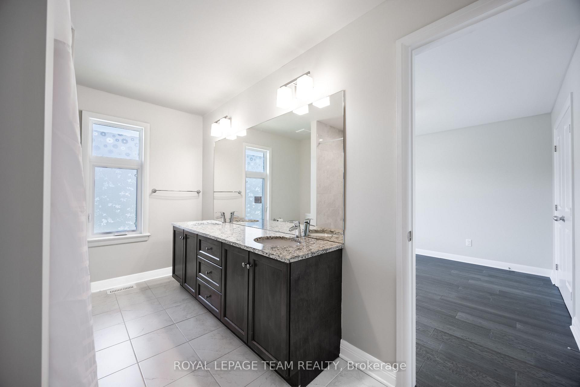 Photo 32 of 131 Escarpment Crescent, Ottawa, Kanata - Kanata Lakes/Heritage Hills — HOMEH