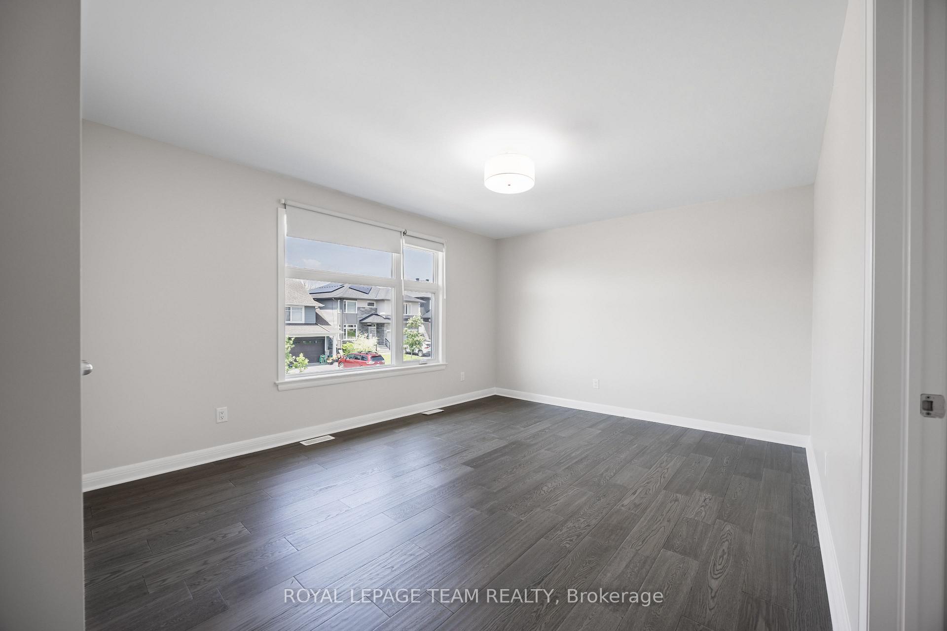 Photo 35 of 131 Escarpment Crescent, Ottawa, Kanata - Kanata Lakes/Heritage Hills — HOMEH