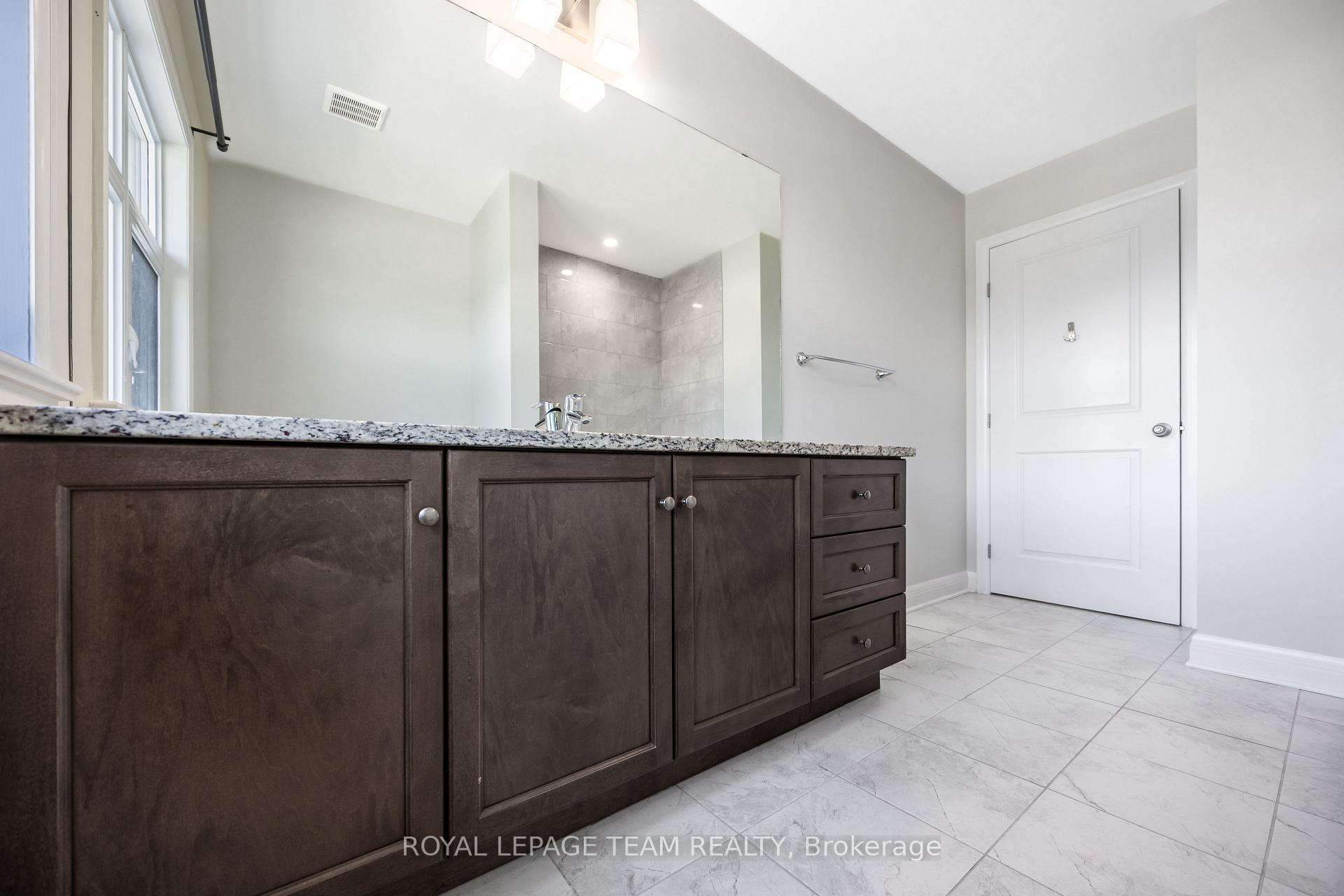 Photo 40 of 131 Escarpment Crescent, Ottawa, Kanata - Kanata Lakes/Heritage Hills — HOMEH