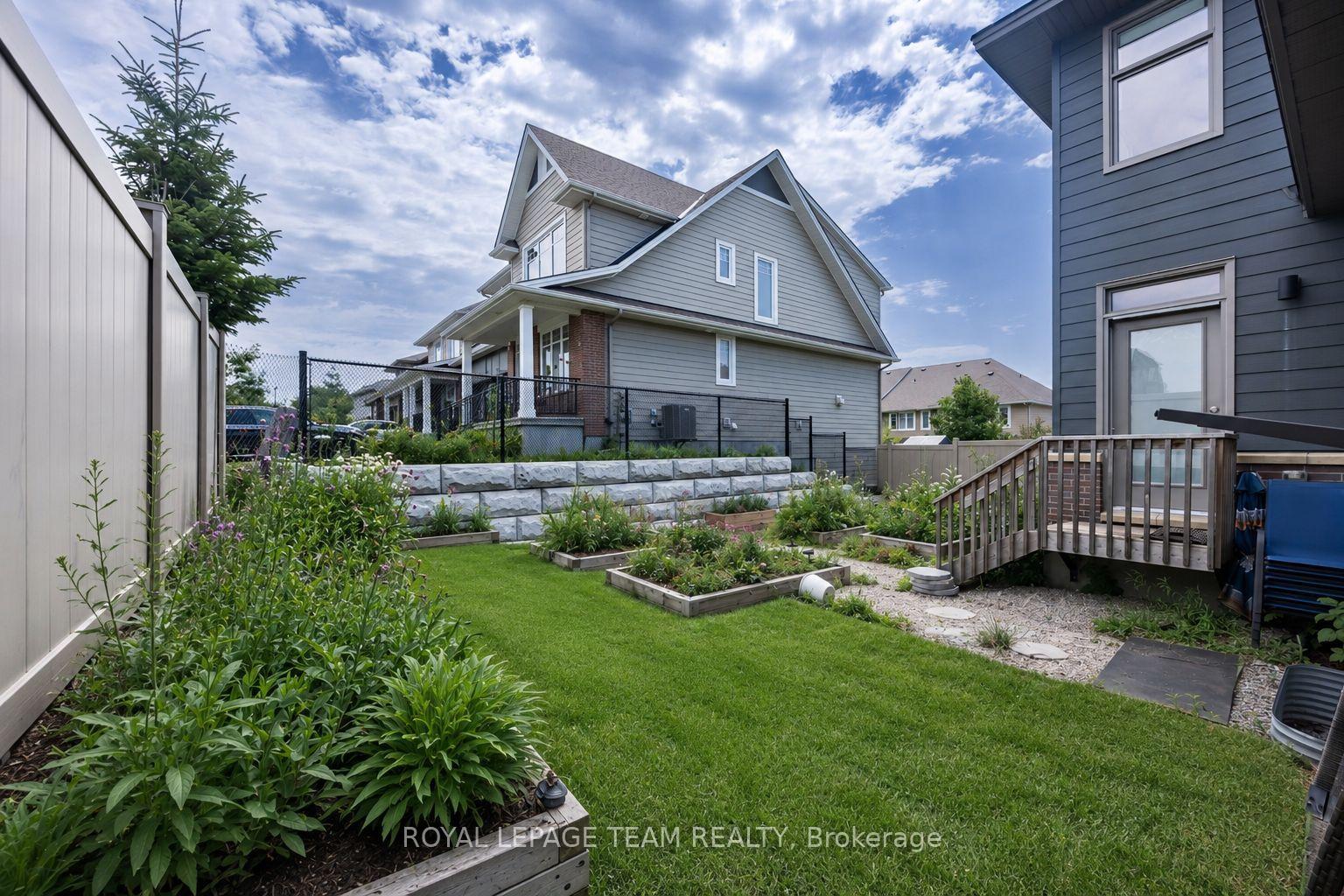 Photo 45 of 131 Escarpment Crescent, Ottawa, Kanata - Kanata Lakes/Heritage Hills — HOMEH
