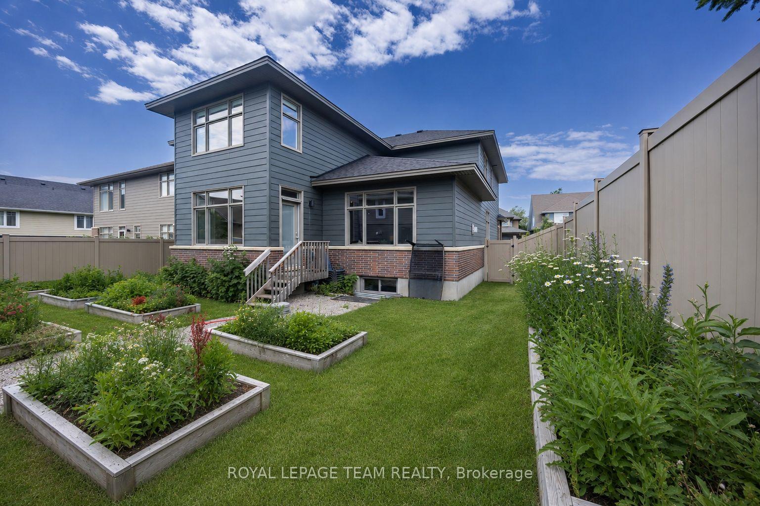 Photo 47 of 131 Escarpment Crescent, Ottawa, Kanata - Kanata Lakes/Heritage Hills — HOMEH