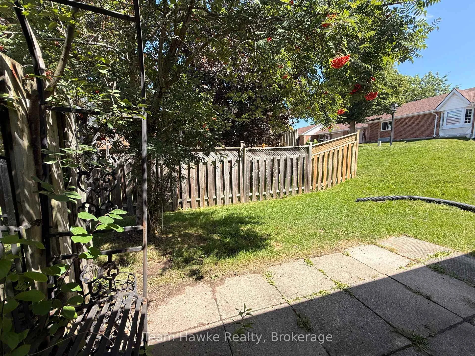 Photo 6 of Unit 72, 696 King Street, Midland — HOMEH