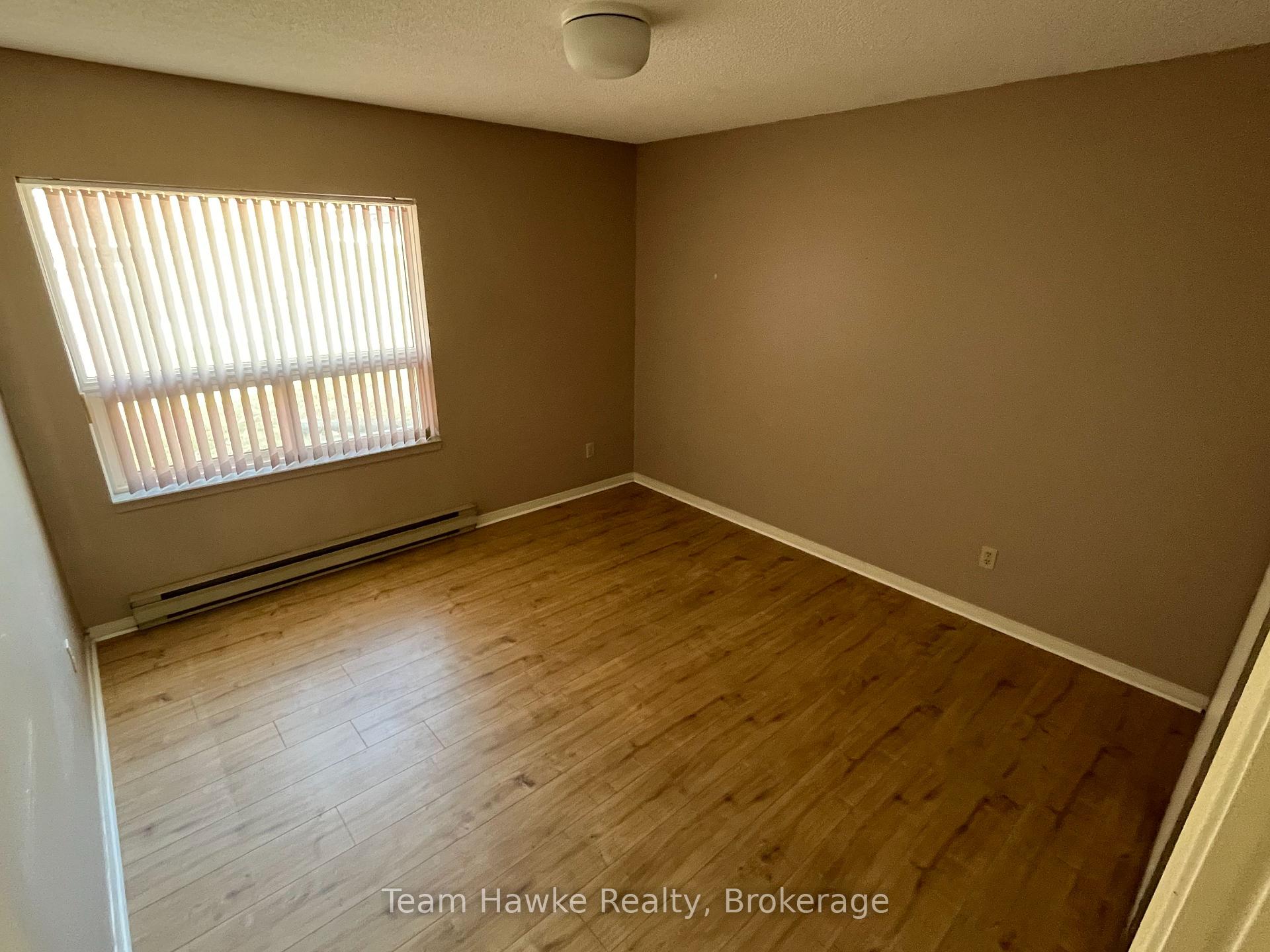 Photo 10 of Unit 72, 696 King Street, Midland — HOMEH