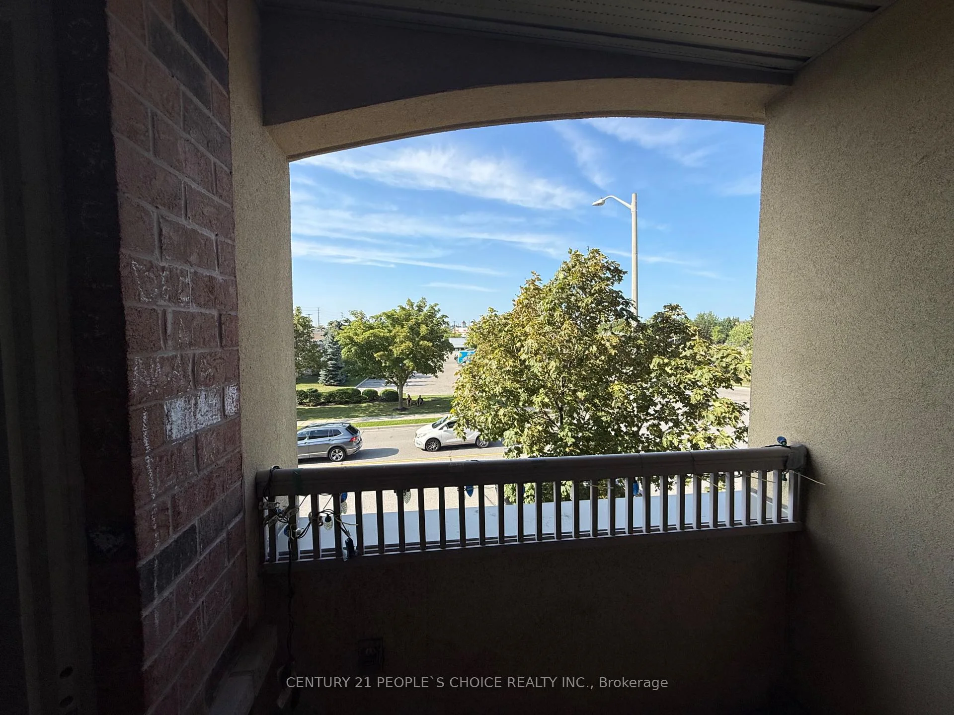 Photo 19 of Unit 2, 9699 Jane Street, Vaughan, Maple — HOMEH