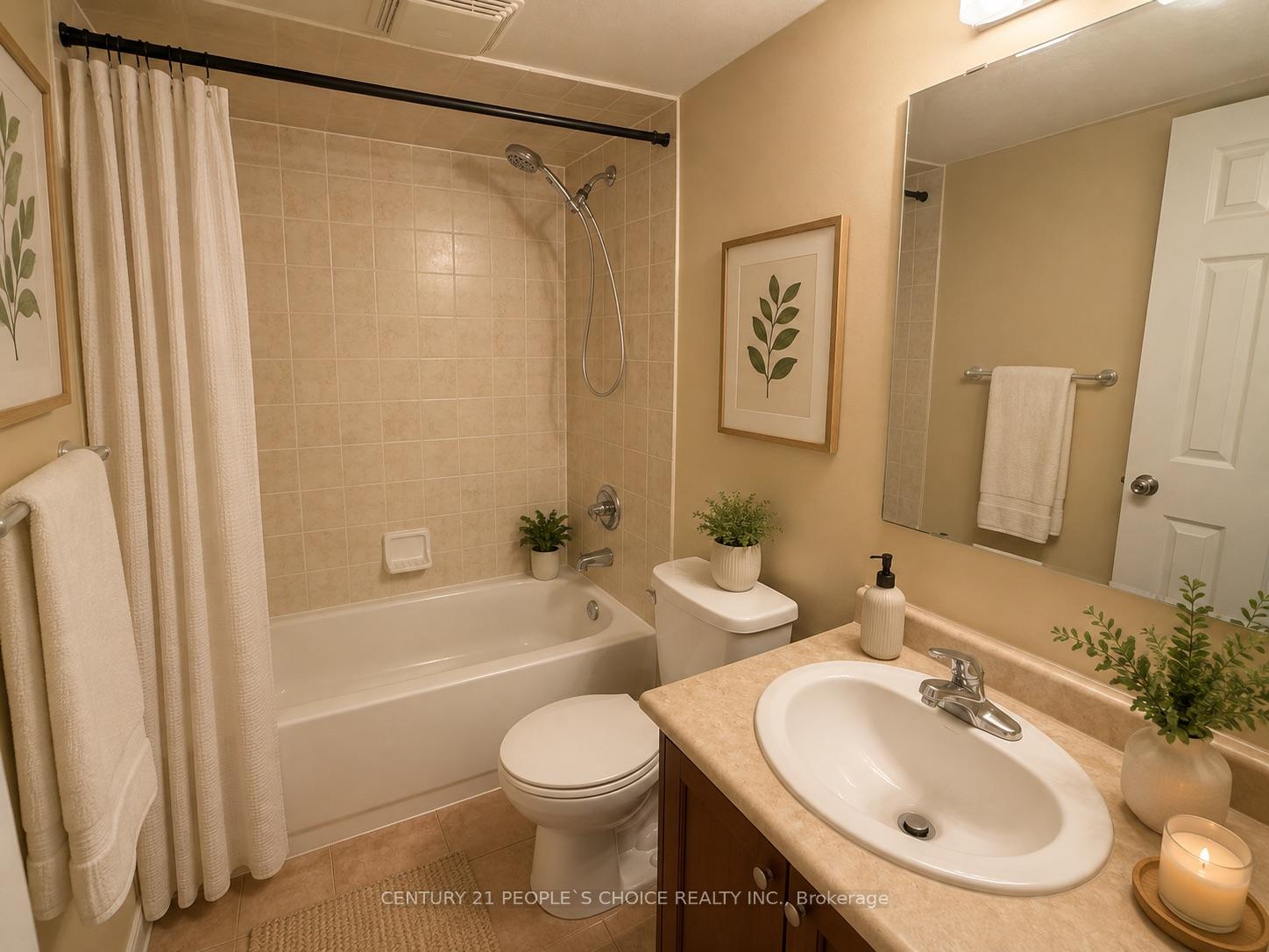 Photo 23 of Unit 2, 9699 Jane Street, Vaughan, Maple — HOMEH