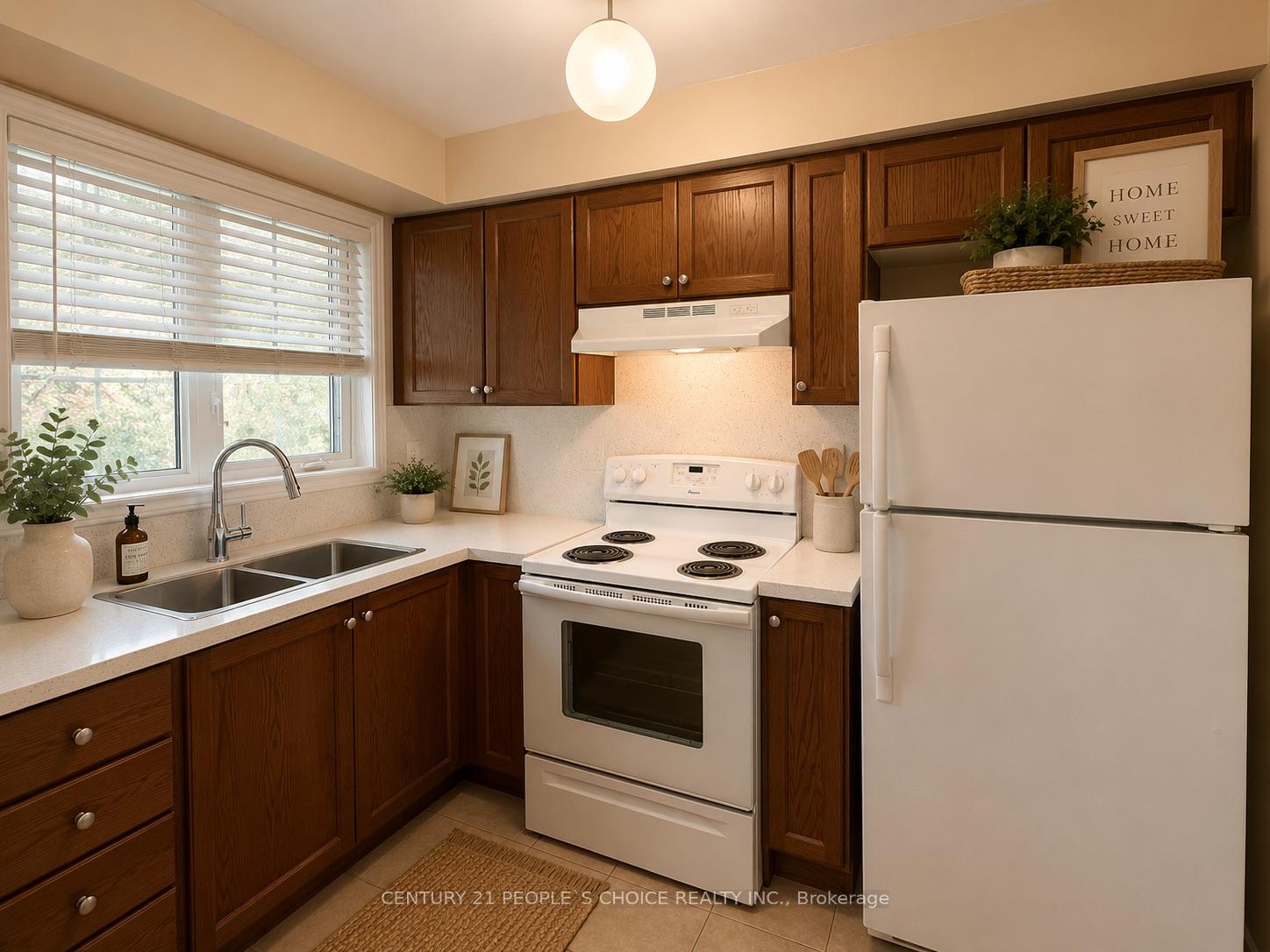 Photo 24 of Unit 2, 9699 Jane Street, Vaughan, Maple — HOMEH