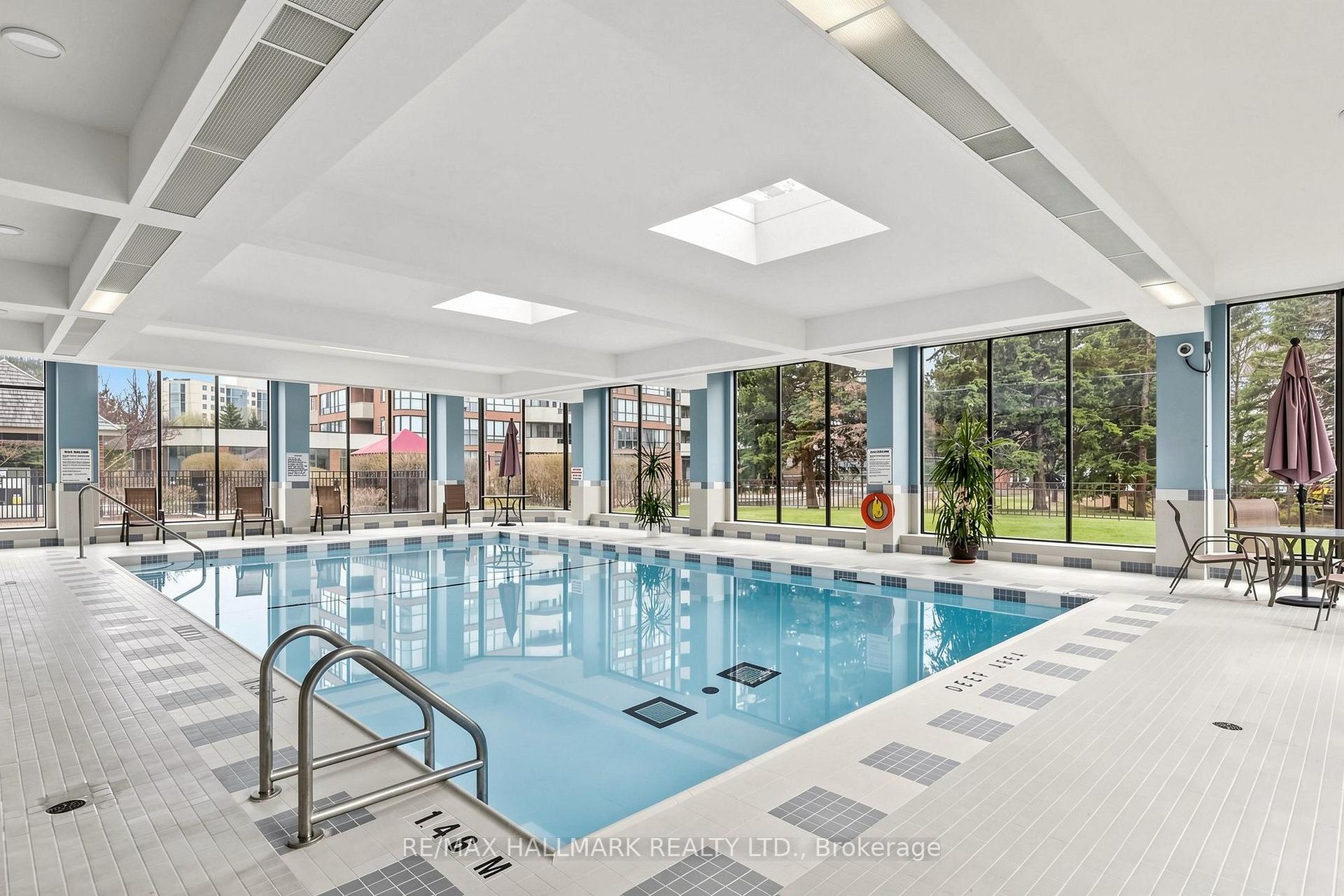 Photo 18 of Unit 210, 33 Weldrick Road E, Richmond Hill, Observatory — HOMEH